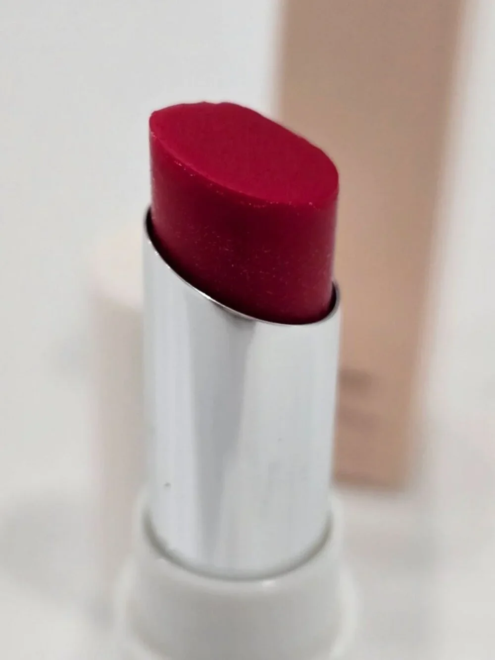 Persona this e‑balm